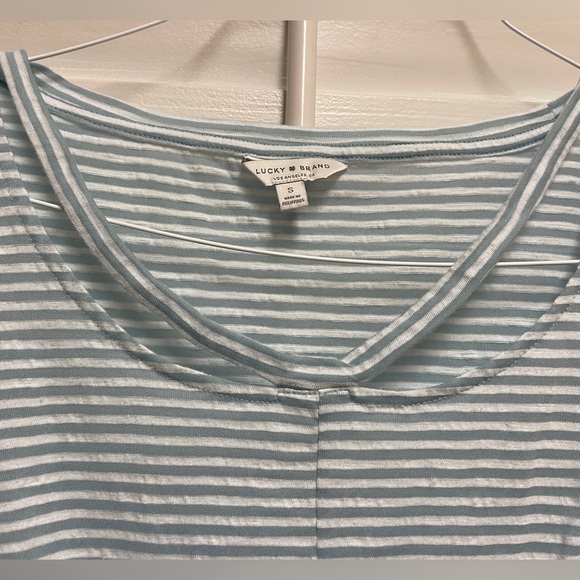 Lucky Brand Blue / White Striped Knot Front Tee Shirt - Size S - Picture 3 of 6